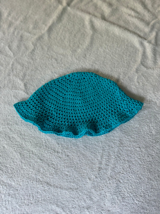 Heklet bøttehatt - modell 2 - limited edition